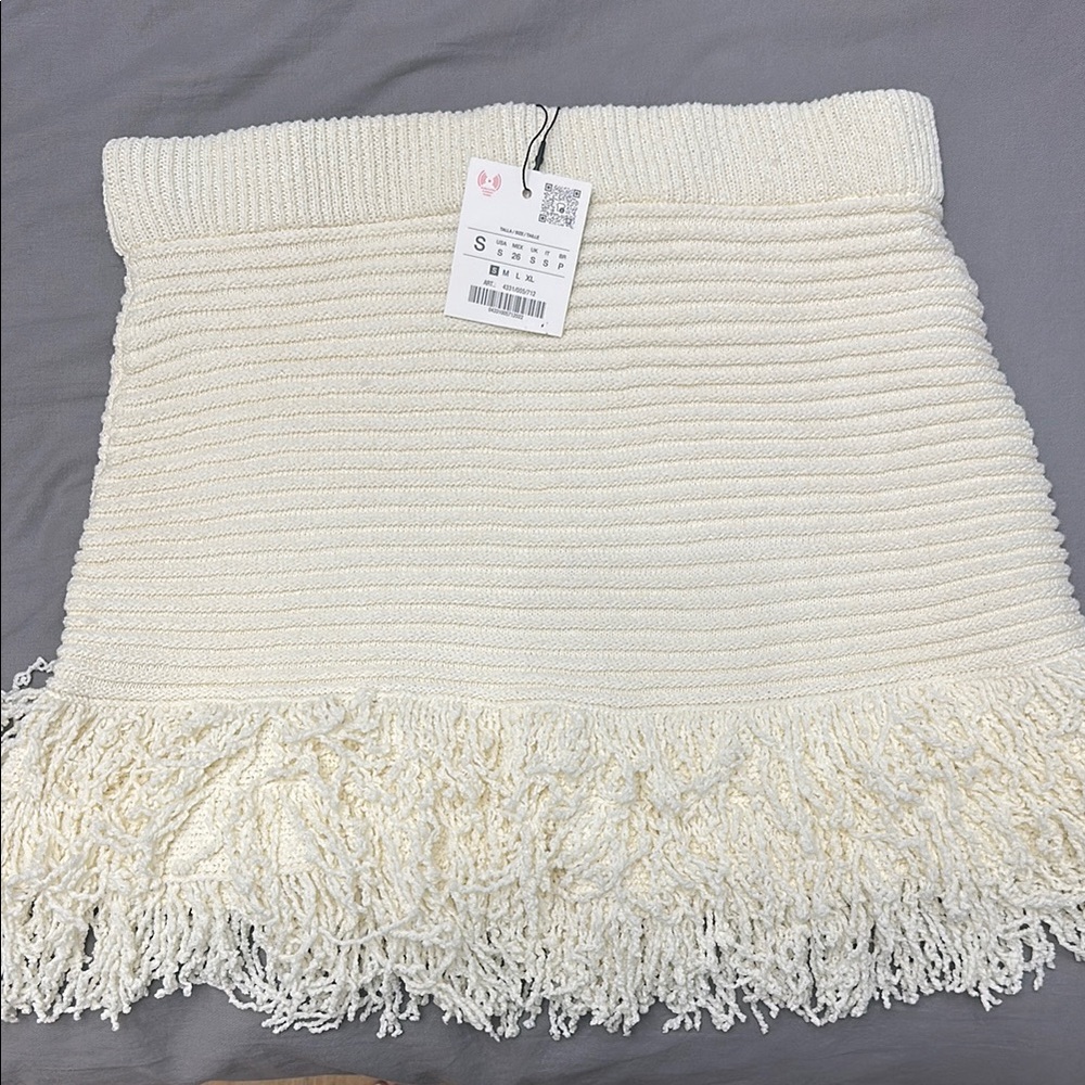 Zara ecru fringe skirt 4331/005/712